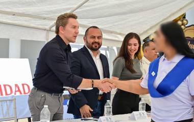 Las mujeres recibieron un reconocimiento por parte de las autoridades.