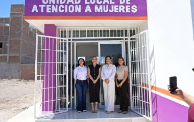 La Secretaria de las Mujeres, Ana Francis Chiquete; y la Alcaldesa Estrella Palacios recorrieron las instalaciones de la nueva unidad en Villa Unión.