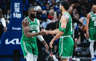 Jaylen Brown y Jayson Tatum siguen siendo el ancla en el funcionamiento de los Celtics.
