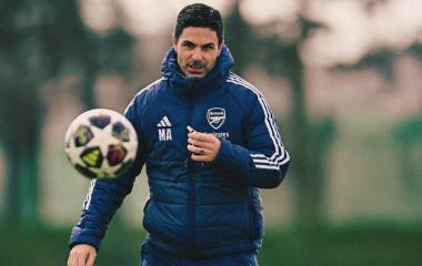 Mikel Arteta y el Arsenal se juegan la vida en dos competencias en esta semana.
