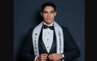 Andrés Briseño Briseño, mazatleco que se coronó como Mister International 2026 en Bangkok, Tailandia.