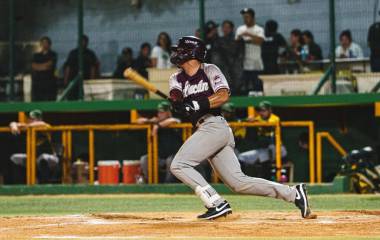 Tomateros de Culiacán se mantivo en Baja California Sur, donde superó a Cañeros de Los Mochis en La Baja Beis.