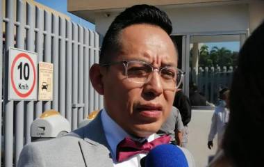 El dirigente de Sinaloa Incluyente Tiago Ventura pidió al Congreso del Estado revisar la iniciativa de baños neutros antes de rechazarla.
