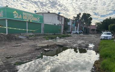 En el sector Barrancos de Culiacán, las fugas de drenaje se han mantenido durante muchos años.