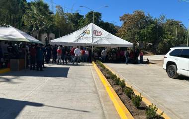 El Gobernador de Sinaloa Rubén Rocha Moya inaugura obras en Badiraguato.