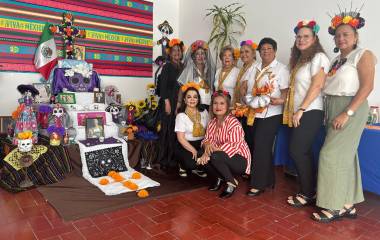 Las damas de Anspac Mazatlán participaron en la conferencia “El sentido de la vida a través del trabajo”, impartida por Alejandra Vellati.