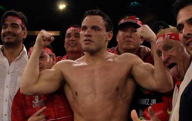 Julio César Chávez Jr. se mostró superior a un rival que demostró poco en el ring.