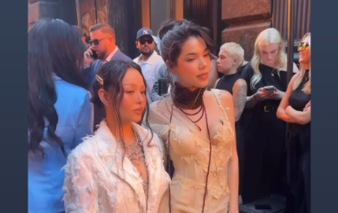 Kenia Os acaparó reflectores durante su participación en la Semana de la Moda de Nueva York.