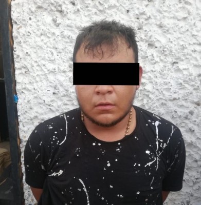 Detienen a dos hombres y una mujer luego de persecución en Mazatlán