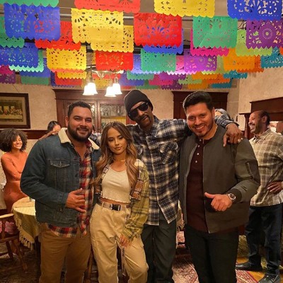 Alan Ramírez, Becky G, Snoop Dogg y Walo Silvas. Foto: Instagram Snoop Dogg.