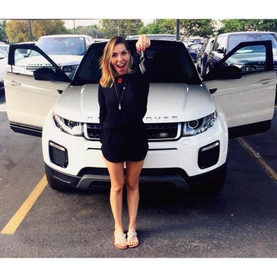 Alejandra Guzmán le regala carro último modelo a su hija