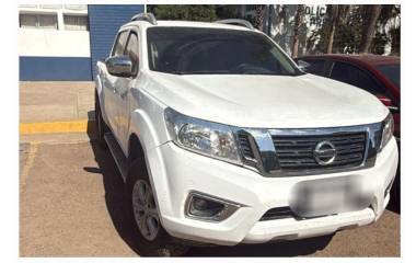 Tanto la camioneta como la motocicleta fueron aseguradas y puestas a disposición de la Fiscalía General del Estado.