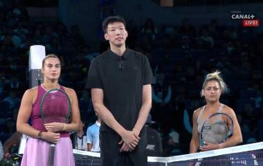 La mexicana Renata Zarazúa no pudo dar la sorpresa ante la favorita Aryna Sabalenka en China.