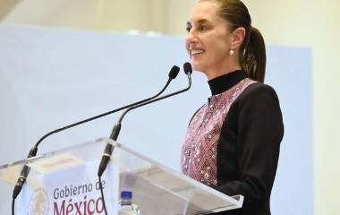 Claudia Sheinbaum informó en Querétaro que el Tren México-Querétaro llegará a la estación Buenavista, en la Ciudad de México.