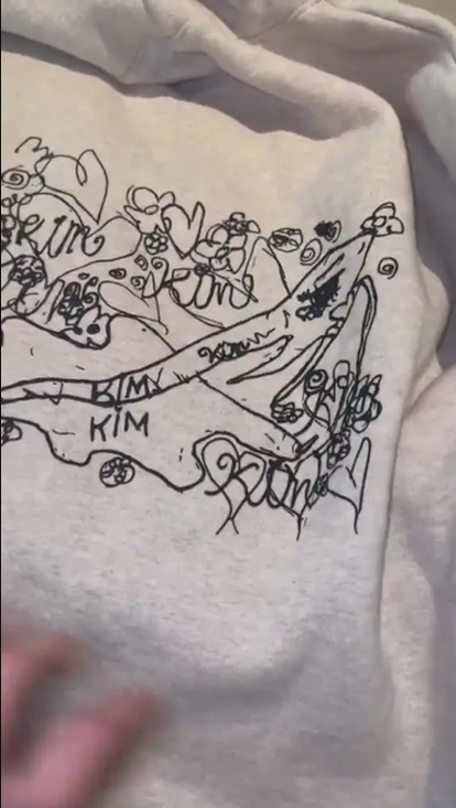 $!Hijos de Kim Kardashian le hacen regalo artístico en el Día de las Madres