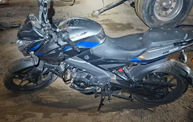 Elementos de la SSPM aseguraron motocicletas con reporte de robo en El Conchi y Jabalíes, además de detener a presuntos responsables.