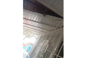 El Jardín de Niños Ángela Lund Gómez de Mazatlán sufrió el colapso de vigas en sus techos.