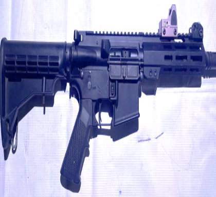 $!Dos jóvenes, uno menor de edad, son detenidos por el Ejército Mexicano en Culiacán