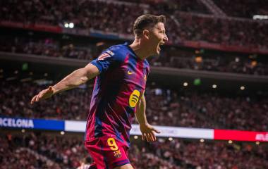 Robert Lewandowski fue el anotador del tanto que llevó al Barcelona a la victoria en Madrid.