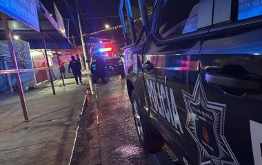El joven fue auxiliado por autoridades y trasladado a un hospital tras el ataque en el sur de Culiacán.