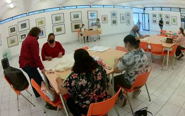 El taller “Elaboración de Muñecas en Tela” se está llevando a cabo los días martes y jueves, en la biblioteca “Rosa María Peraza” que se encuentra al interior del Centro Cívico Constitución, en Culiacán.
