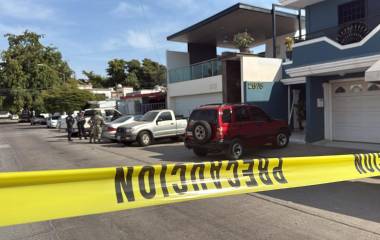 A pesar de la intensidad del ataque, no se reportaron personas lesionadas, únicamente daños materiales.