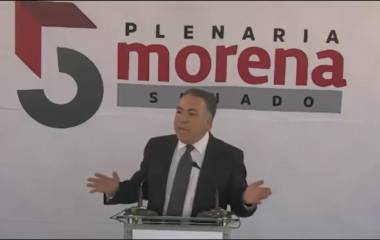 Enrique Inzunza Cázarez regresó hoy al Congreso de la Unión y encaró un encuentro con medios de comunicación.