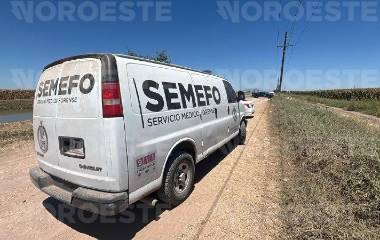 El cuerpo del hombre encontrado sin vida fue trasladado a las instalaciones del Semefo.