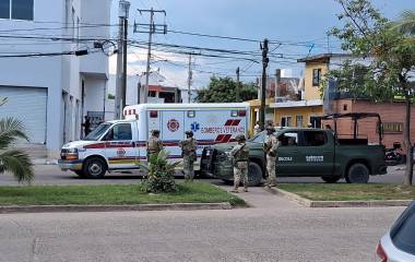 El accidente se reportó en una casa ubicada sobre la avenida Bicentenario Juárez casi esquina con la calle Coronel Ángel Fierro.