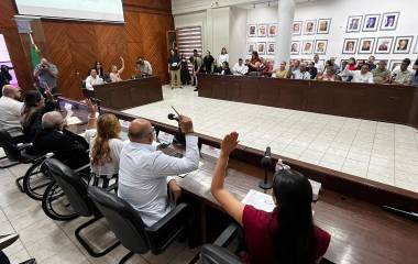 Sesión de Cabildo donde la Alcaldesa de Mazatlán Estrella Palacios Domínguez entrega su Segundo Informe de Gobierno.