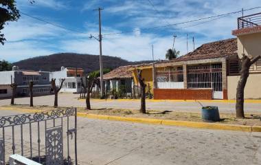 Habitantes de La Concepción reportan afectaciones en actividades escolares y domésticas debido a la falta de energía eléctrica desde el viernes.