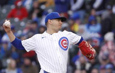 Con su sinker funcionando y el viento a favor, Javier Assad limitó a Nueva York a una sola carrera.