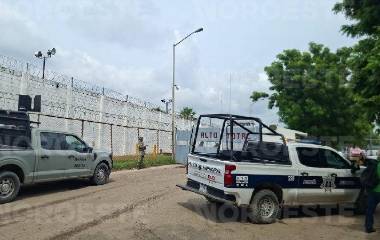 Los centros penitenciarios de El Castillo, en Mazatlán; y de Aguaruto, en Culiacán, fueron incluidos en el traslado de internos a otros penales del País.