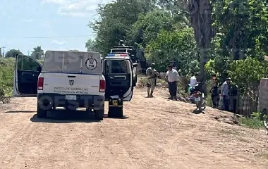 Militares resguardaron la zona, mientras la Fiscalía realizó las diligencias correspondientes.