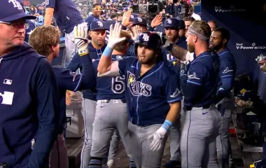 Jonathan Aranda sigue con su racha de remolcadas para los Rays.