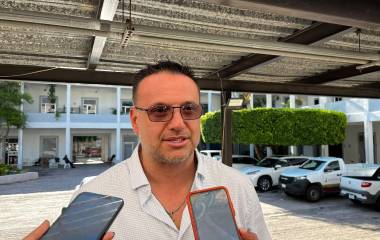 José Luis Villanueva, administrador del Aeropuerto.