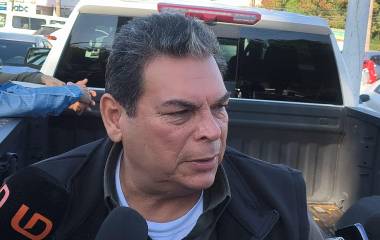 Manuel Ignacio Martín del Campo, presidente de la Asociación de Productores de Exportaciones de Mango Libre de la Mosca, habla sobre las condiciones de las huertas de mango.