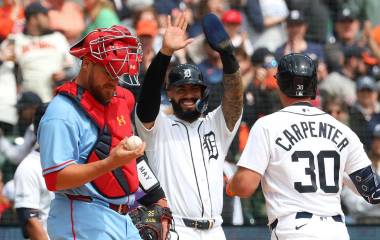Gleyber Torres fue uno de los Tigres que conectó jonrón ante los Cardenales en el encuentro del sábado.