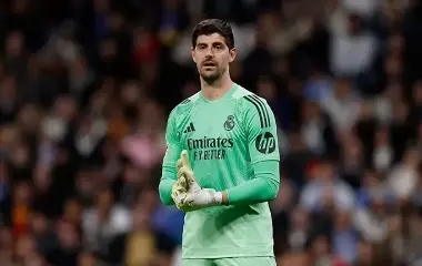 Thibaut Courtois sería baja al menos seis semanas.