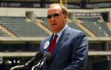 Tom Hicks fue el dueño de los Rangers de 1998 a 2010.