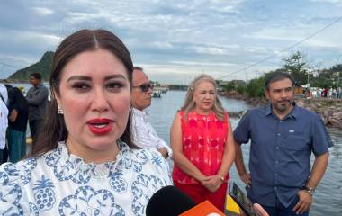 La temporada de captura de camarón presenta un panorama desfavorable para pescadores del sur, señaló Flor Emilia Guerra.