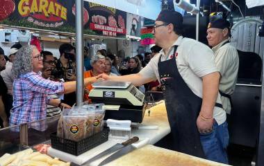 La Gobernadora interina, Domínguez Nava realizó un recorrido por el Mercado Municipal “José María Pino Suárez”.