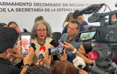 La Gobernadora de Sinaloa Graciela Domínguez Nava habla de la coordinación para atender contingencas por el Huracán Polo.