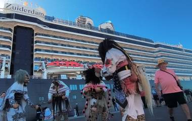 Topolobampo recibe al crucero Zuiderdam con más de 2 mil 600 visitantes y activa la economía local.