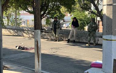La agresión ocurrió alrededor de las 16:00 horas en el cruce de las calles Laguna Salada y Yuriria.