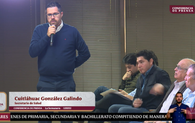 El Secretario de Salud Cuitláhuac González Galindo presenta un reporte sobre el sarampión en Sinaloa.