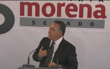 Inzunza encabezó una conferencia de prensa en la que fue cuestionado de forma reiterada respecto a los señalamientos en su contra.