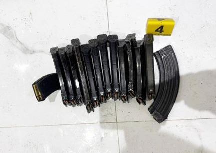 $!FGR vincula a proceso a tres personas por posesión de armas de uso exclusivo del Ejército y agravante de pandilla