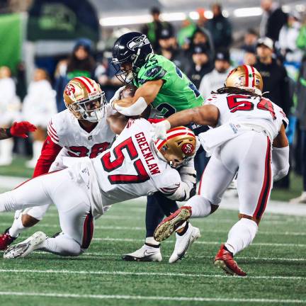 Los 49ers ganan título de la NFC Oeste con victoria sobre Seahawks