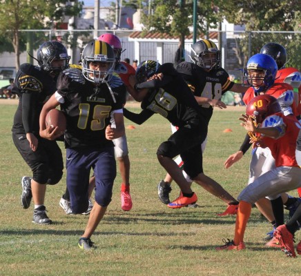 Sostienen Halcones y Pieles Rojas juegos de preparación